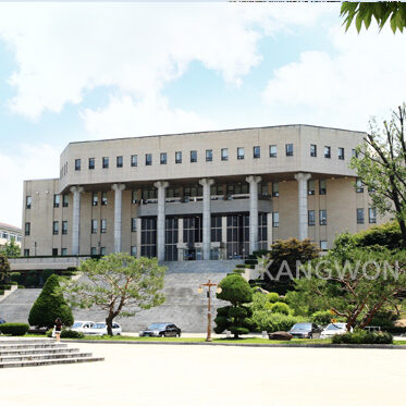đại-học-Kangwon
