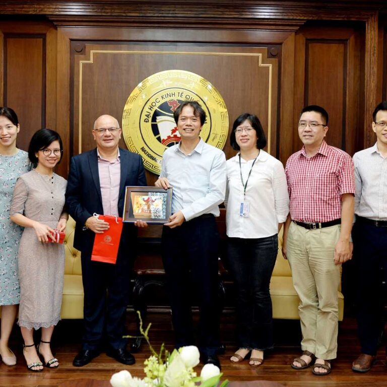 DSC_4911 htqt file be