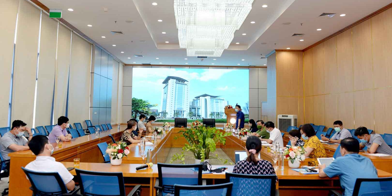 f4b688f2-b892-4db1-9a1c-2dace85004e2d