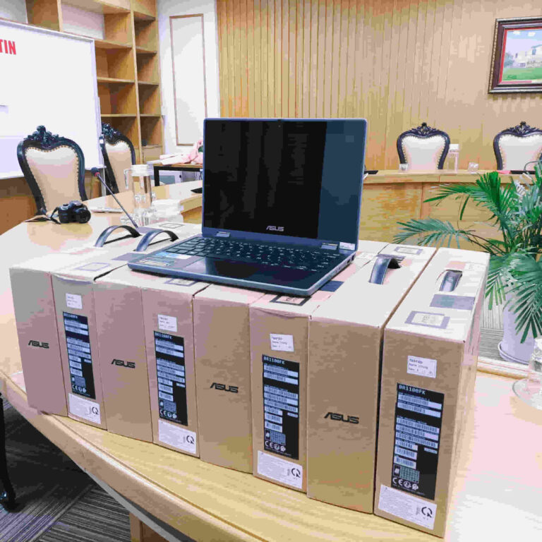 z2967744992989_e66eeaef857e2f7f1c18c53b46e91731